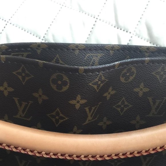 Louis Vuitton Artsy mm Monogram bag - Picture 15 of 16